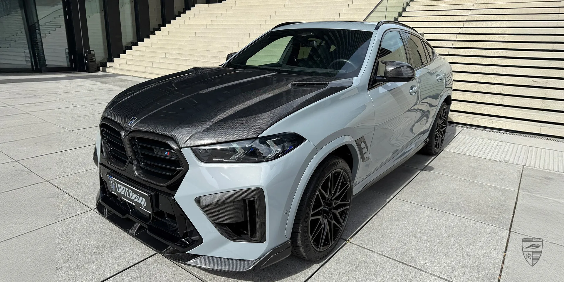 Carbon fiber body kit for luxury car facelift: aggressive upgrade with premium appearance package