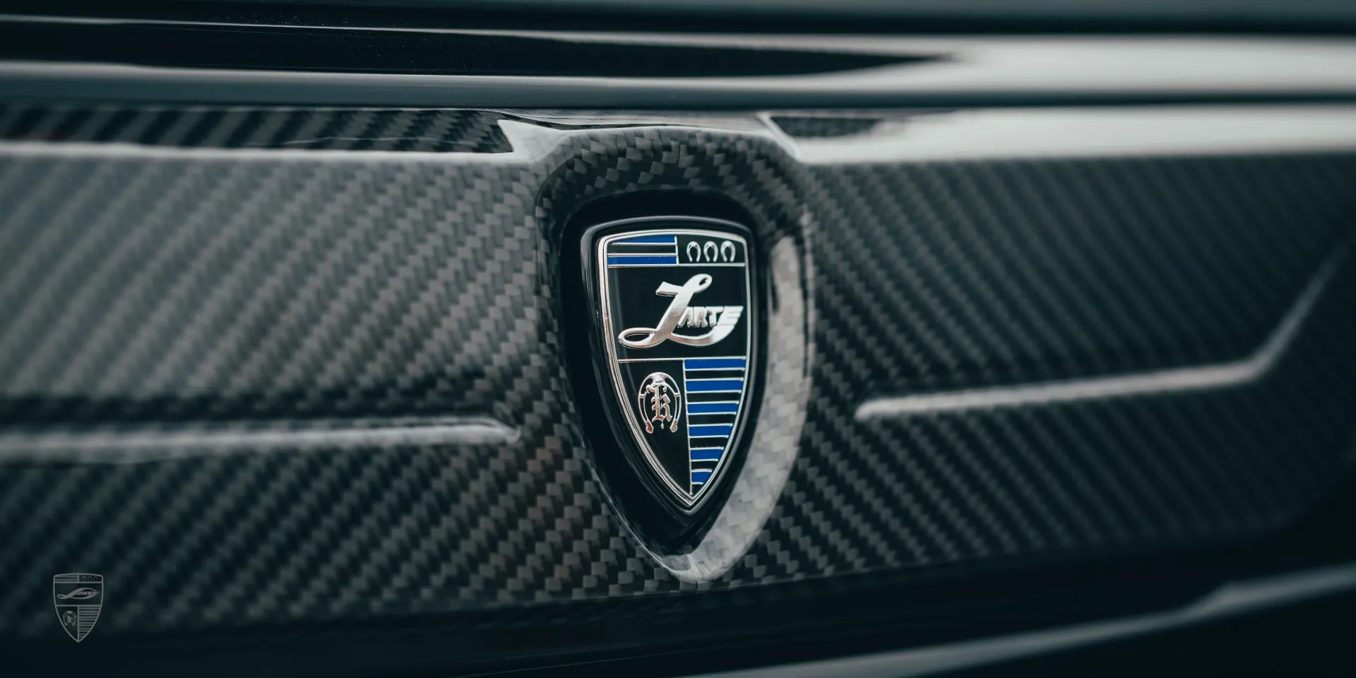 Cadillac Escalade 600 SUV — brutal look with handcrafted design and custom body kit