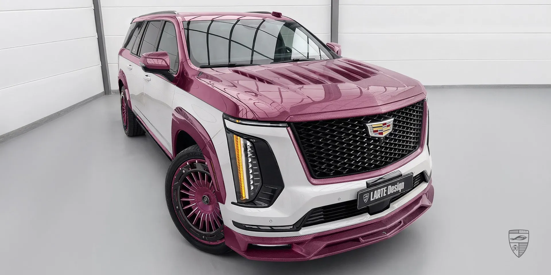Family SUV Cadillac Escalade: tailored design program for discerning tastes
