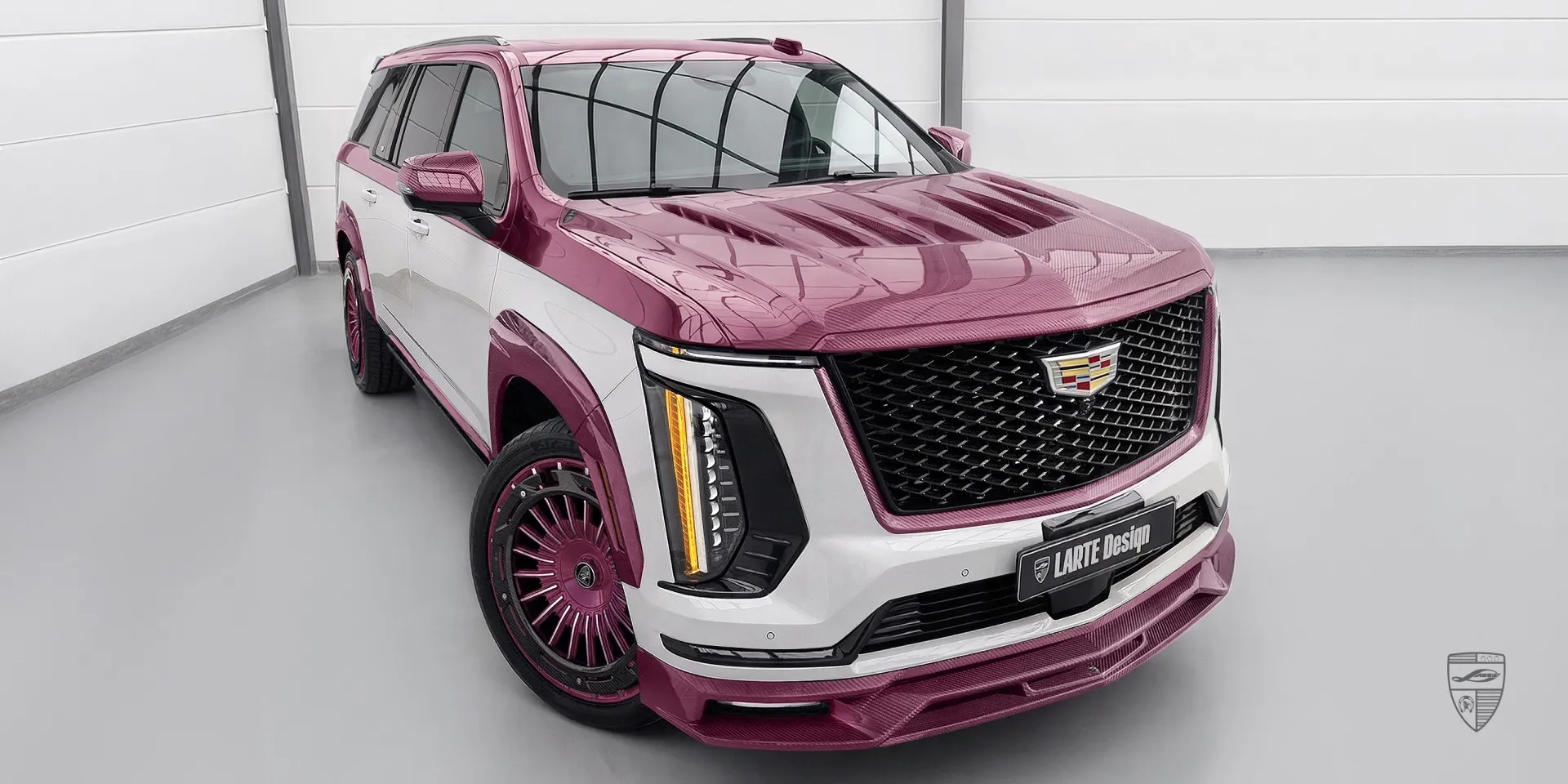 Exclusive colorway options on a family SUV Cadillac Escalade