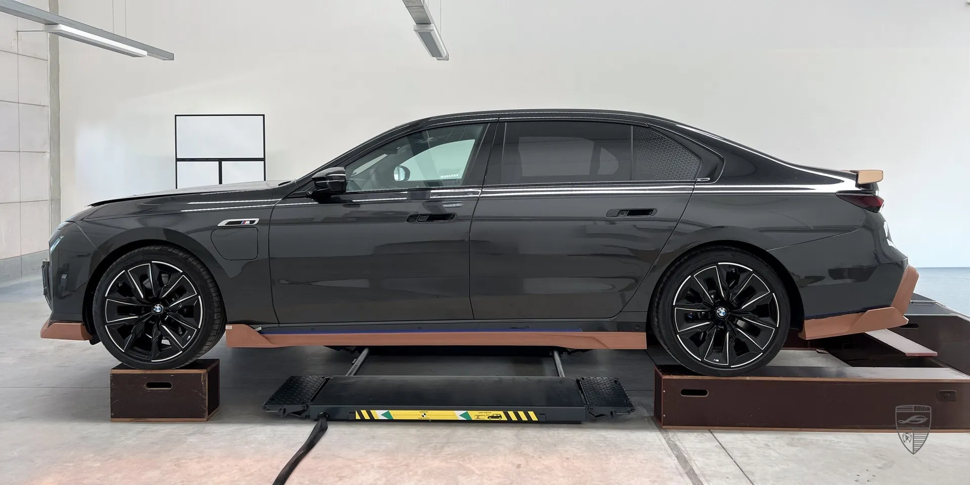 Scannen eines Tonmodells für 3D-Daten: Erfassung der Geometrie mit einem Laserscanner