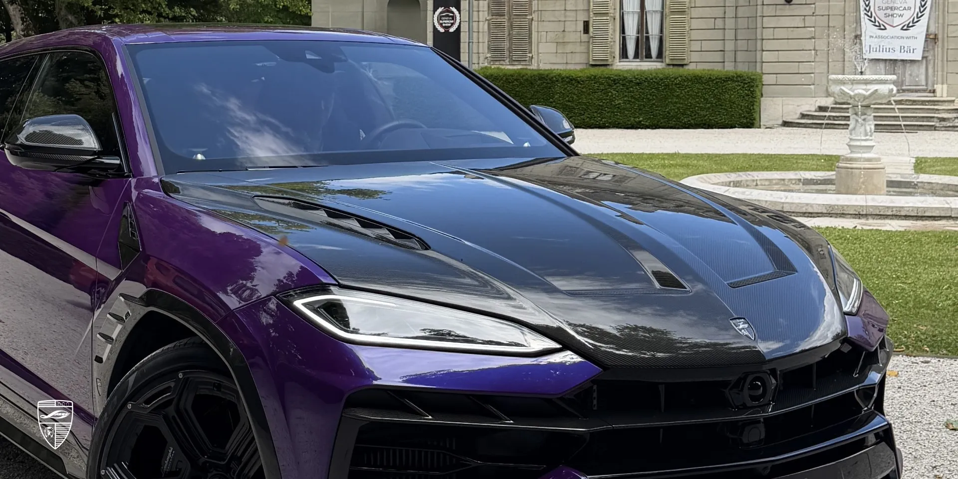 Supercars 2026 close‑up: bold hood design of a new URUS SE model