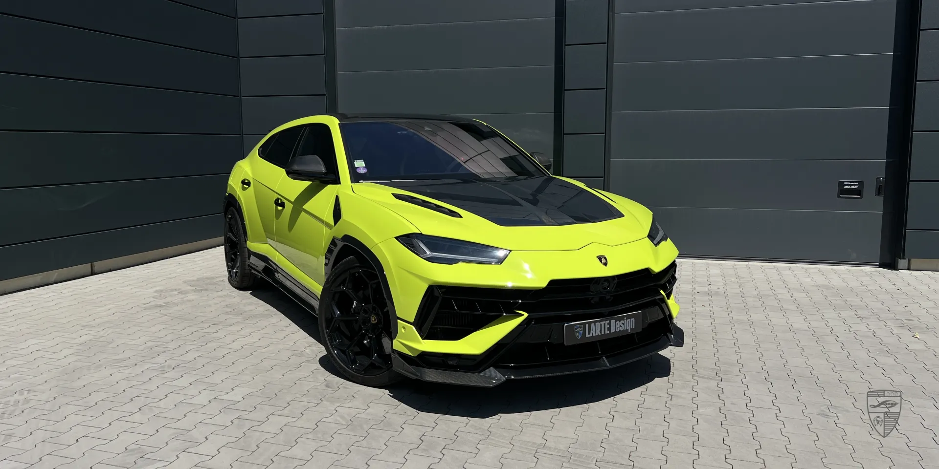 Lamborghini Urus Performante in Gelb: gesamte Außendarstellung mit individuellen Tuning‑Details