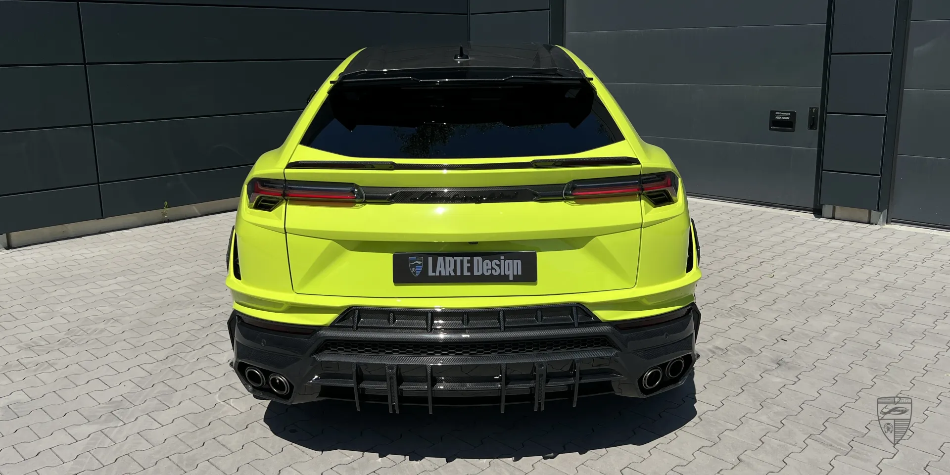 Gelb Lamborghini Urus Performante Bodykit: kühne Haltung und aggressives Styling