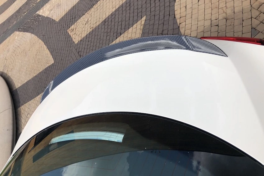 Buy carbon fiber Roof spoiler for Maserati Ghibli Modena 4dr White Exterior