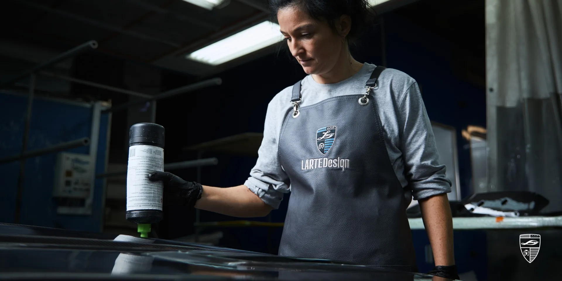 Finishing touches on cured prepreg carbon components