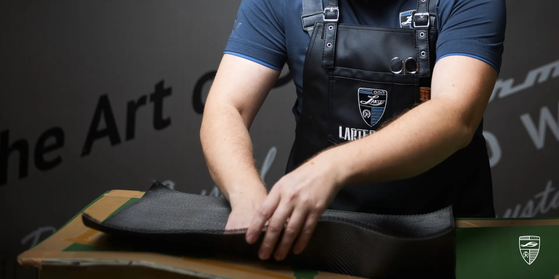 Prepreg carbon layup process in composite manufacturing