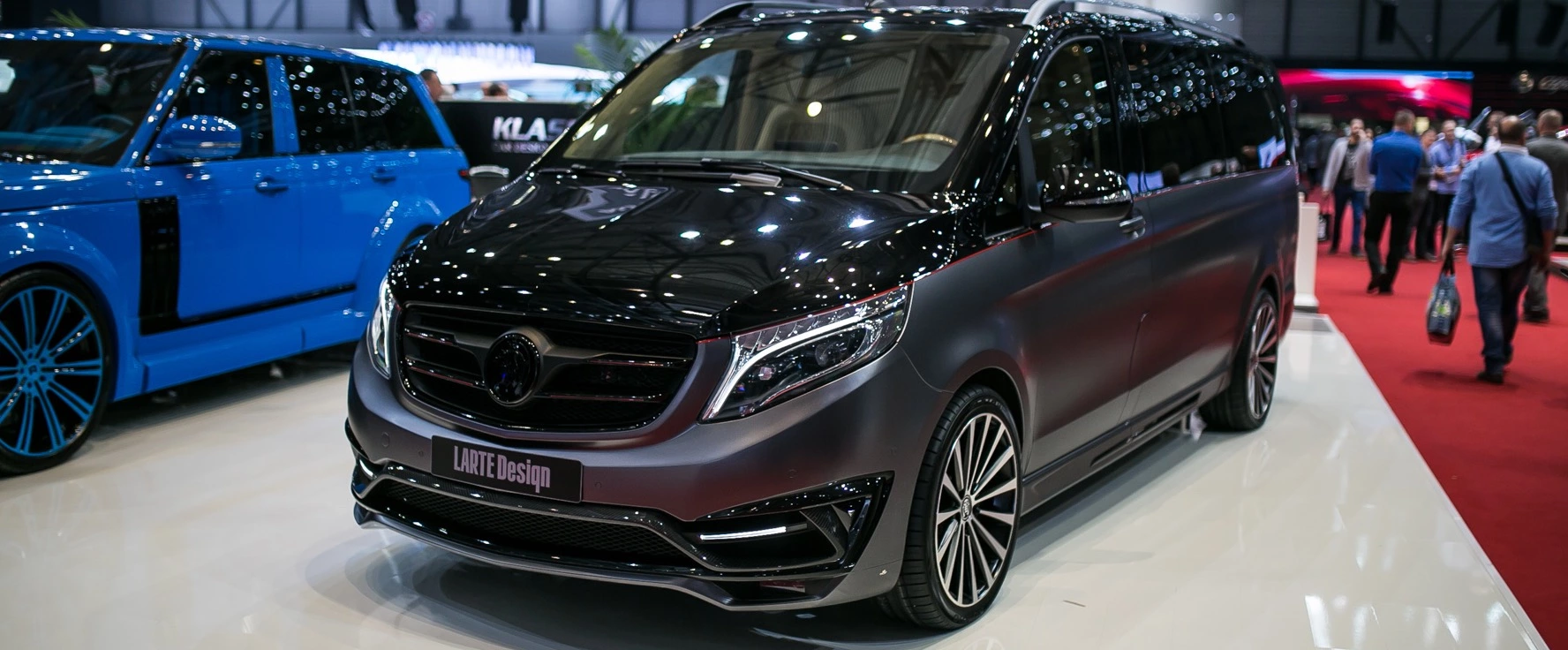 Mercedes Benz V class with carbon fiber widebody kit