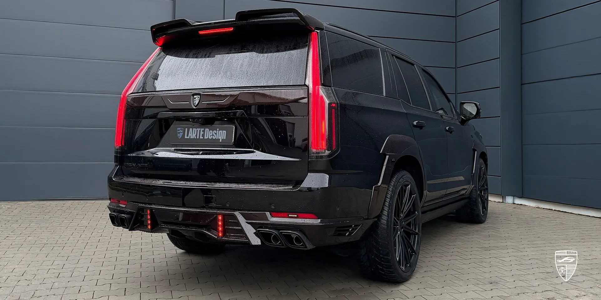 Cadillac Escalade 2025‑Bodykit für futuristische Optik und fein ausgearbeitete Details