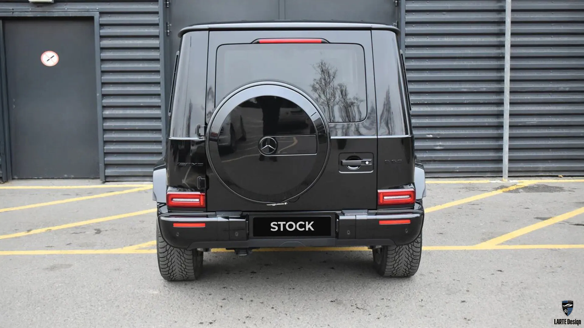 Original Mercedes-Benz G-Class (W463) in factory setup before upgrade.