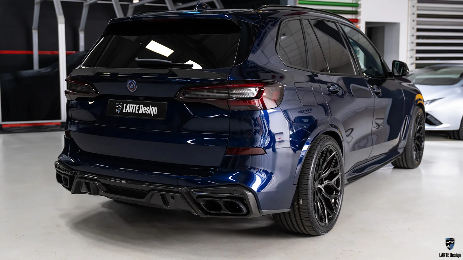 BMW X5 transformation: premium tuning by Larte Design for a new look.