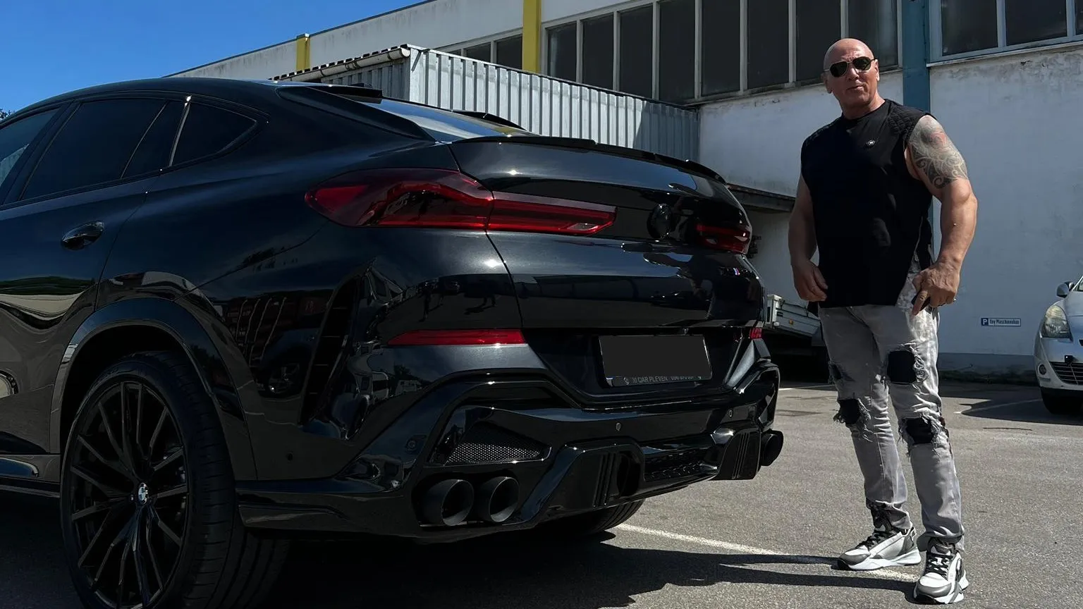 BMW X6M Facelift tuning revealed by the customer of LARTE Design