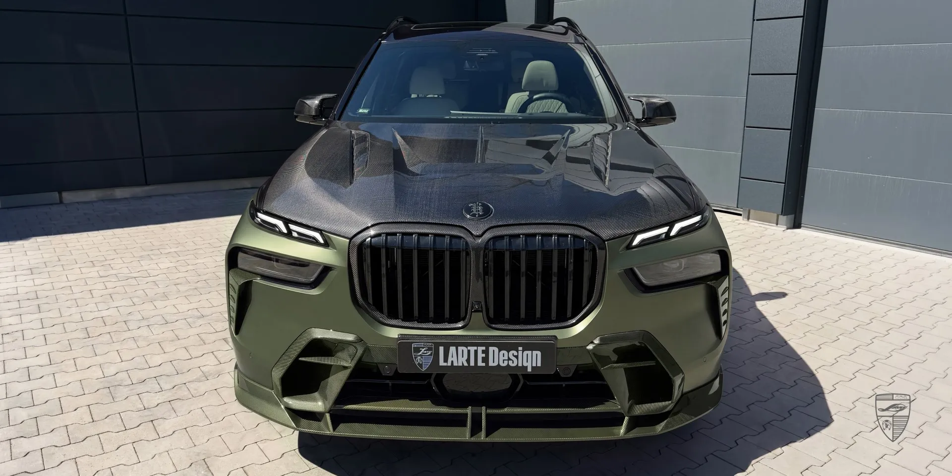BMW X7 styling package with aerodynamic components and bold silhouette