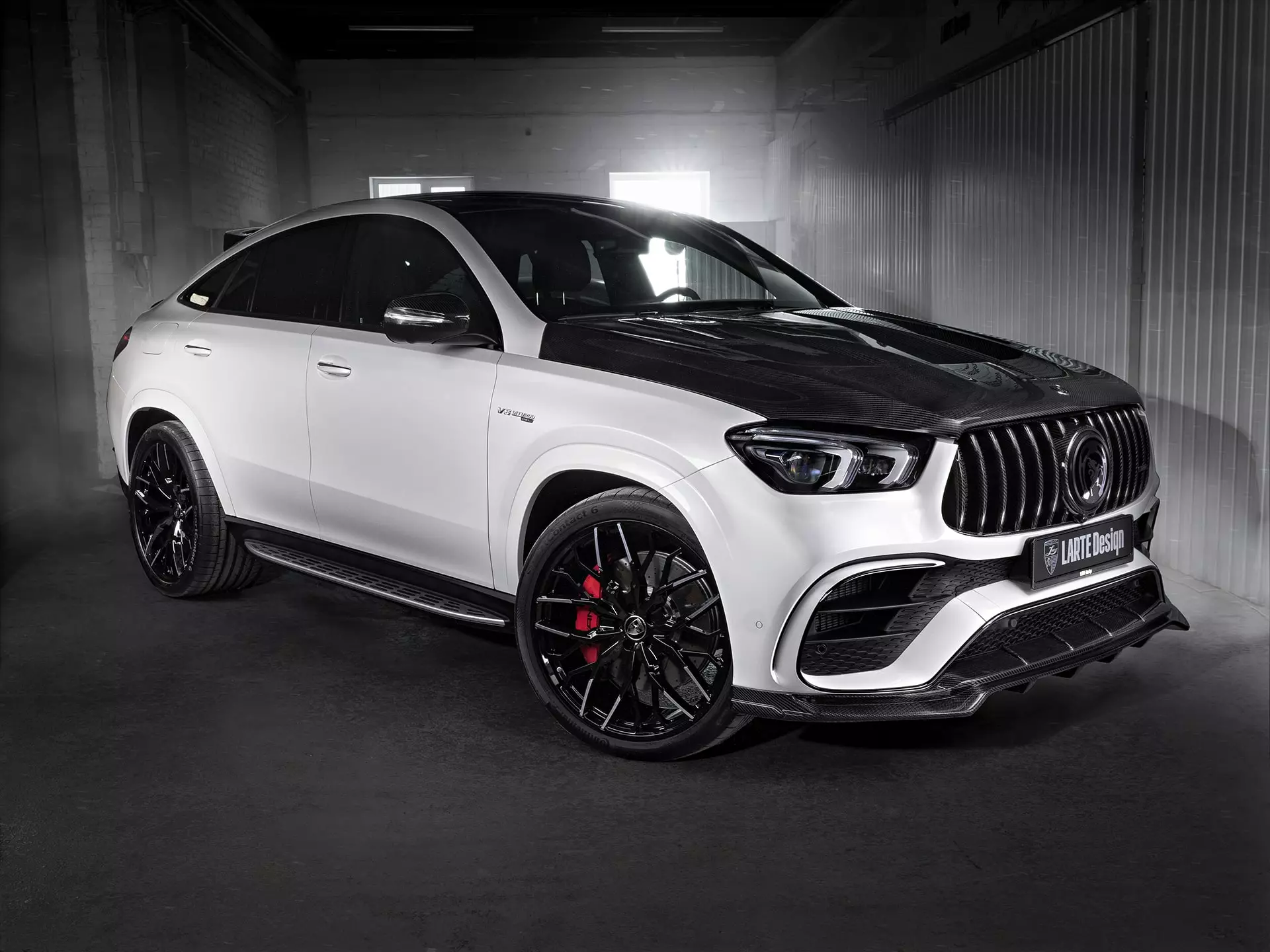 What is a body kit? White mercedes amg gle coupe 63 C167 carbon fiber body kit