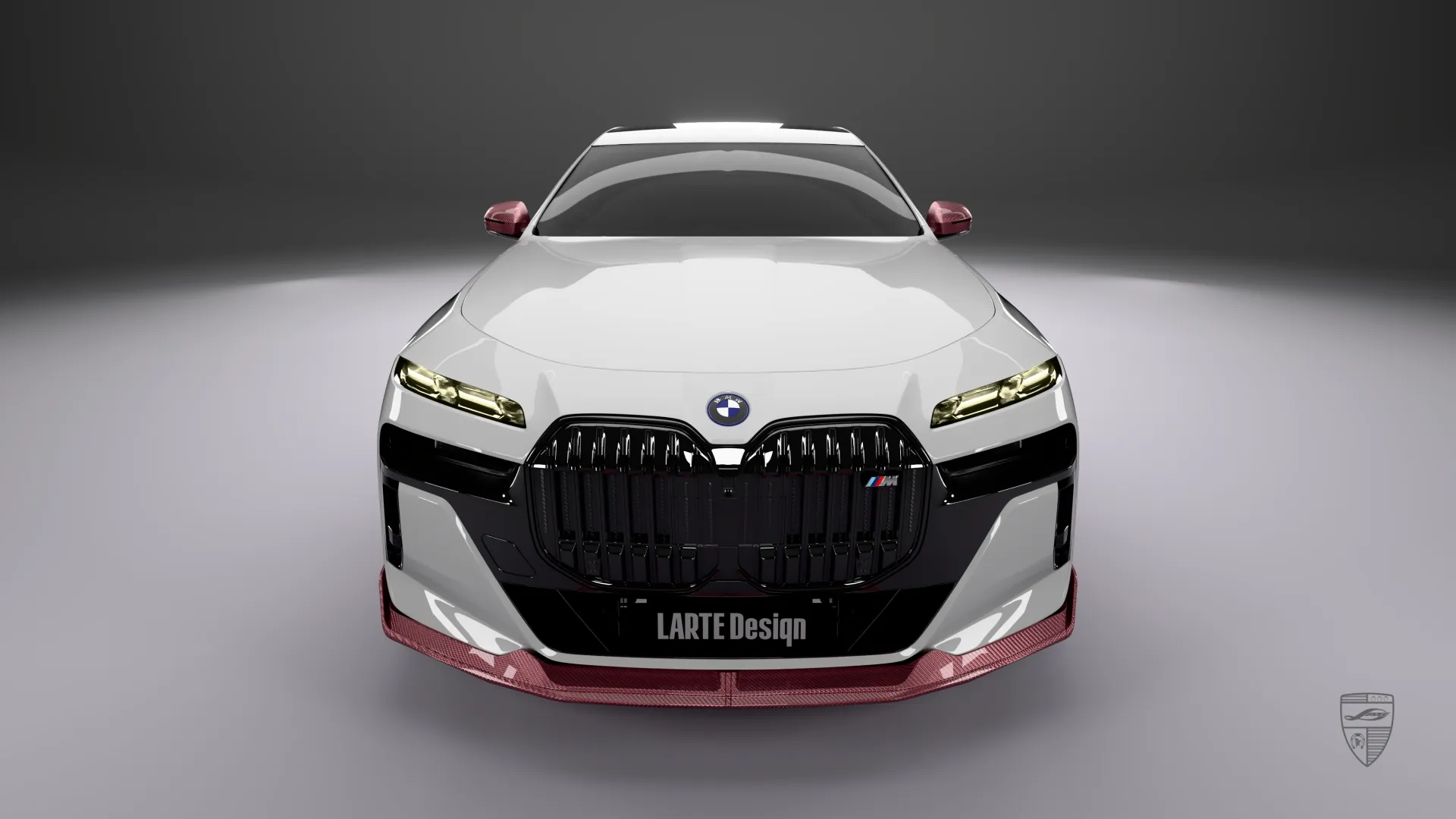 Weißer BMW 7er‑Serie 2026 mit getuntem Exterieur und Carbon‑Details