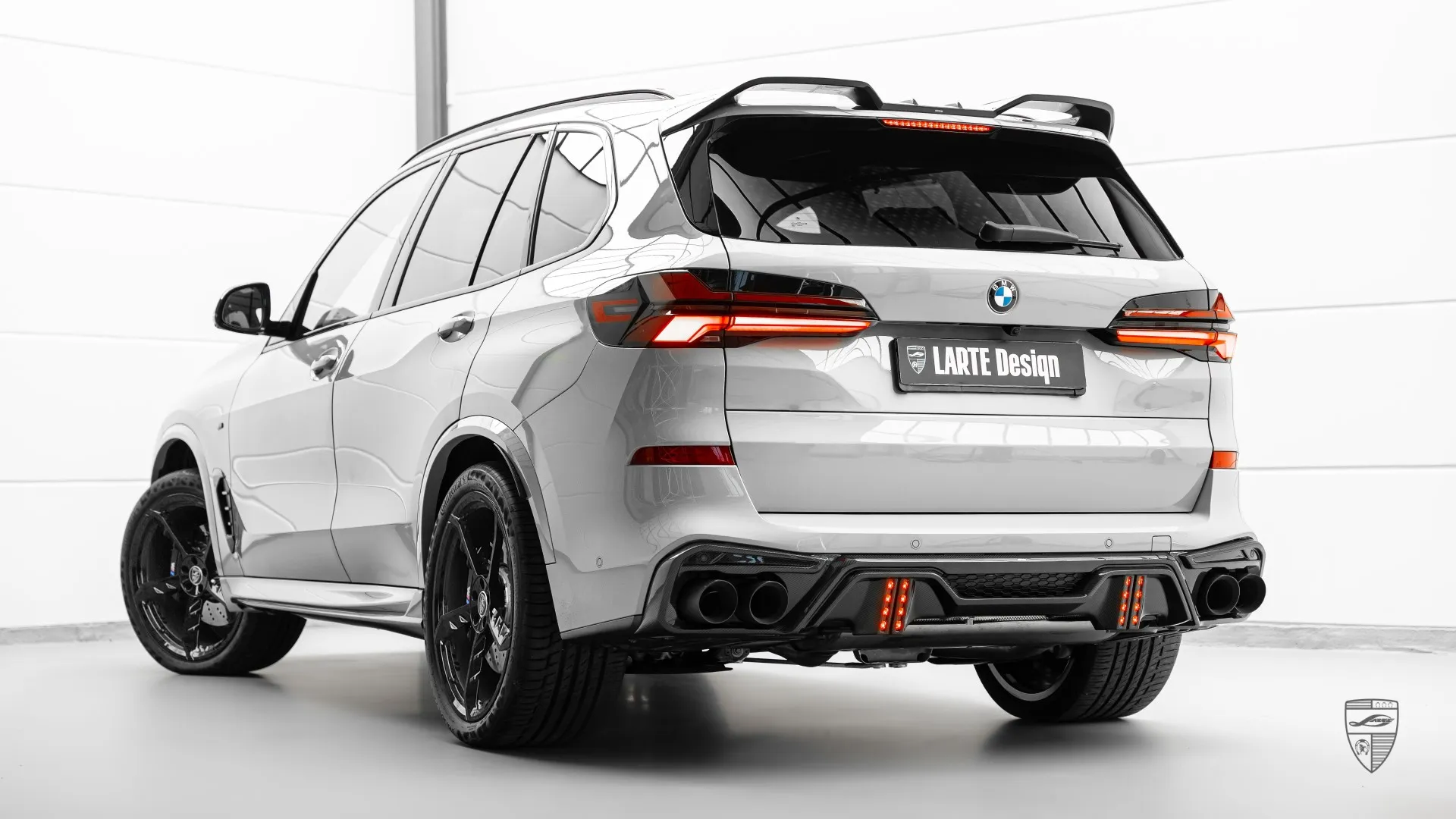 2024 BMW X5 G05 mit modifiziertem Styling Paket und Premium SUV Design