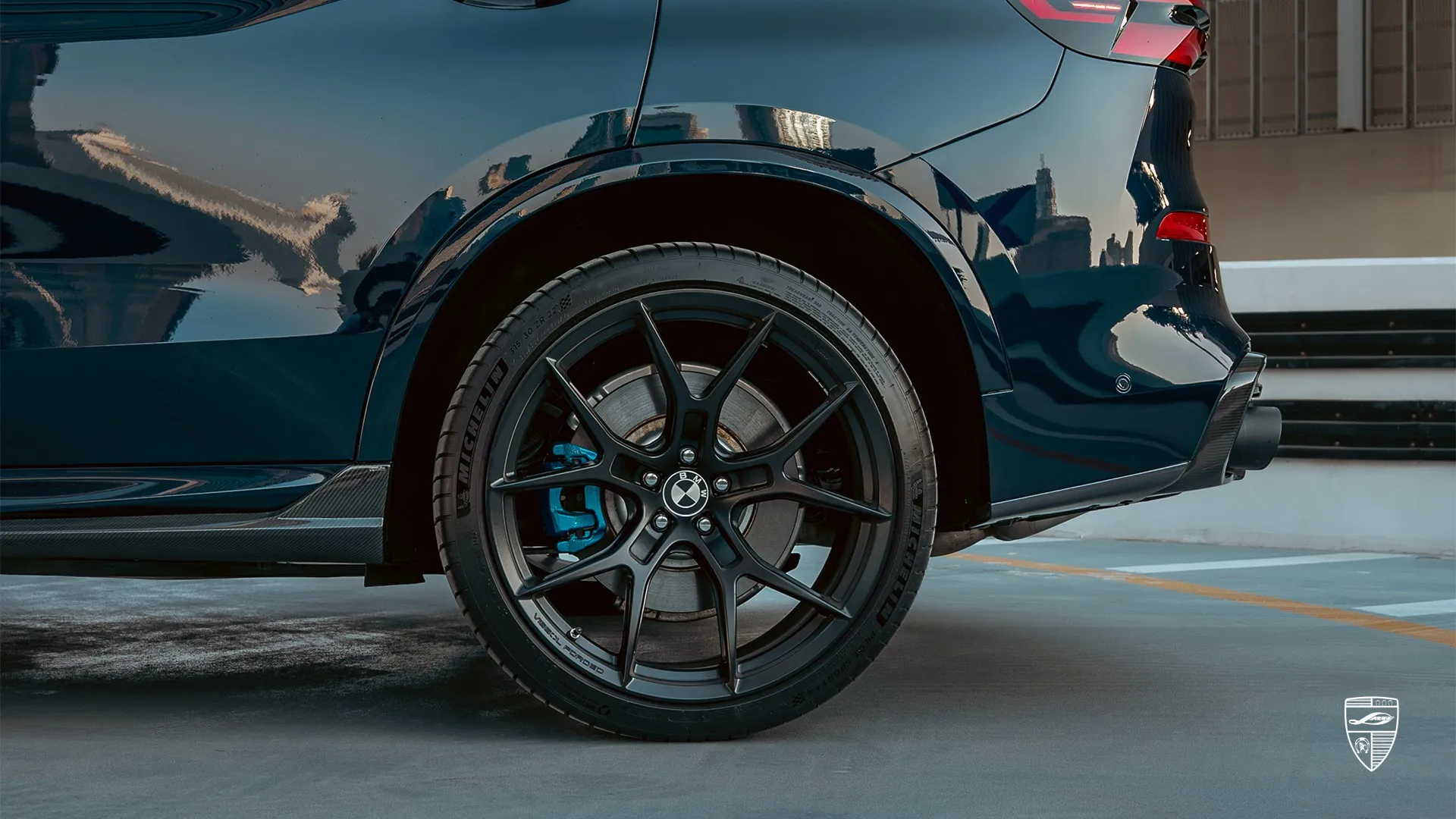 BMW X5 LCI with modern exterior design