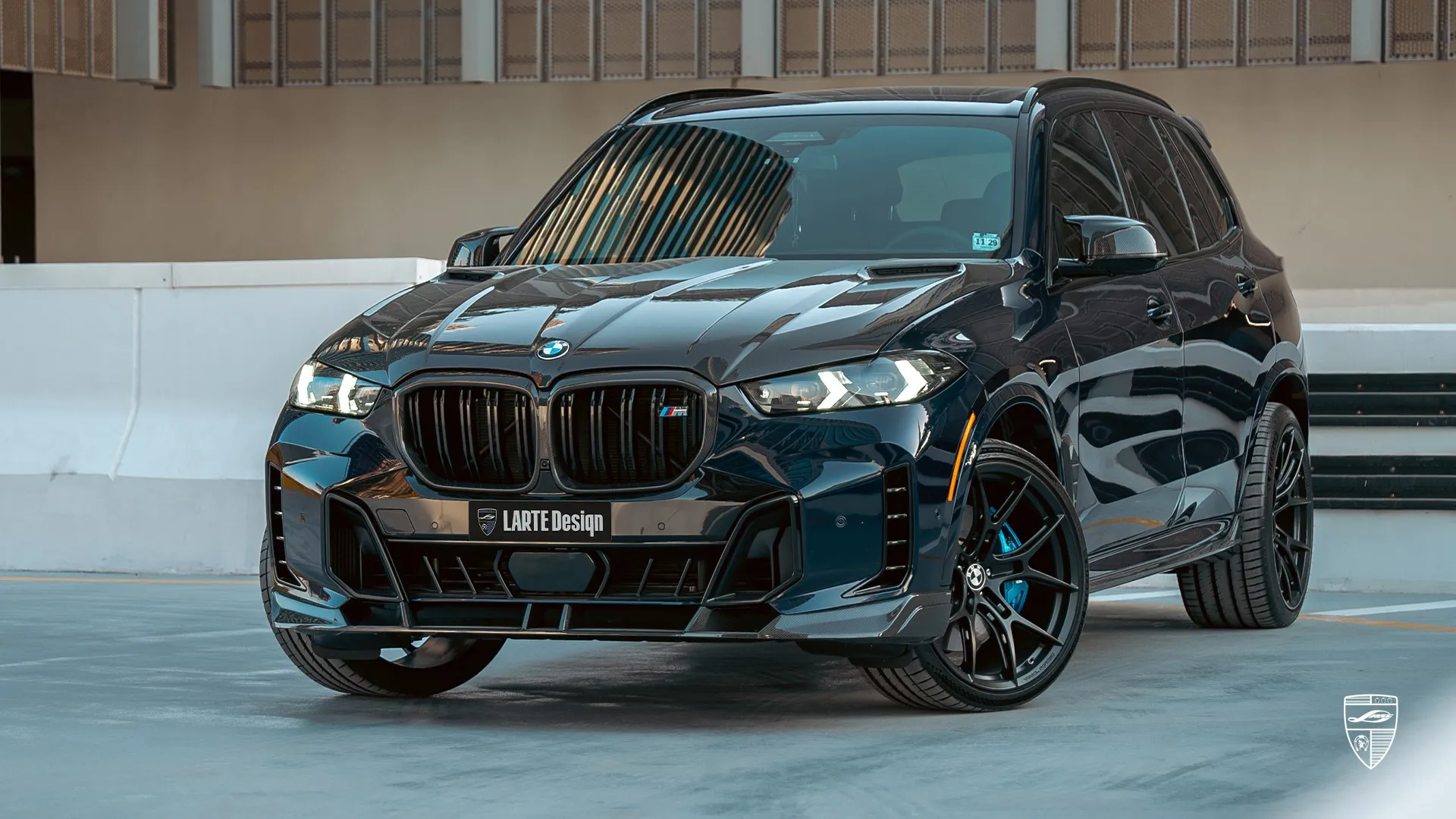 BMW X5 LCI facelift with sporty styling