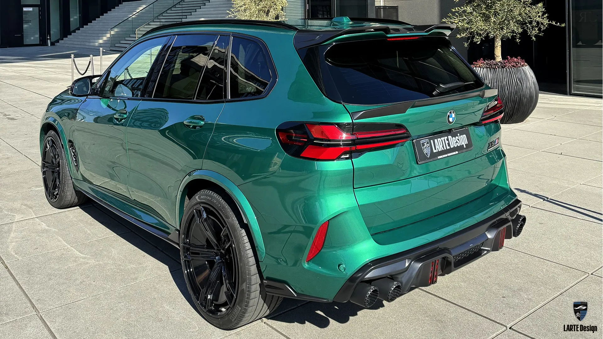 BMW X5M F95 – Bespoke Luxury SUV in Isle of Man Green 2026 BMW X5M Competition F95 — bespoke luxury SUV in Isle of Man Green with brutal presence