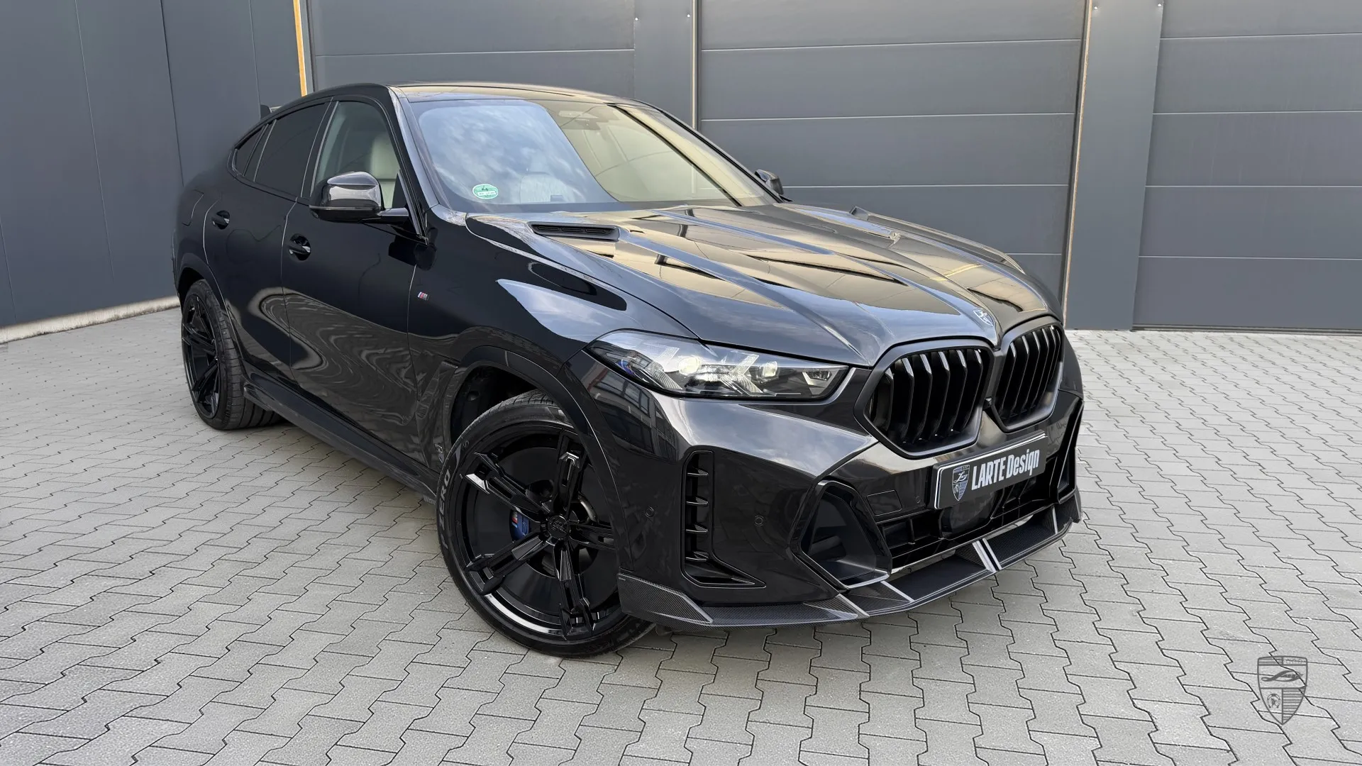 2026 BMW X6 mit hochwertigen Exterieur Upgrades und individuellem Styling
