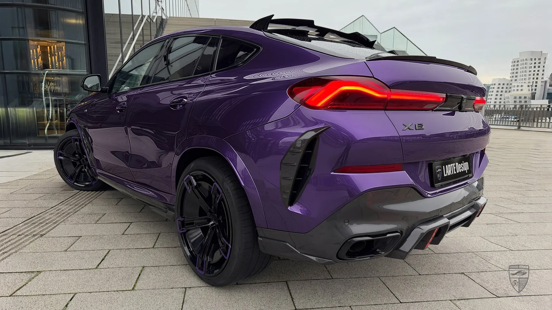 BMW X6 Facelift mit individuellem sportlichem Außenlook