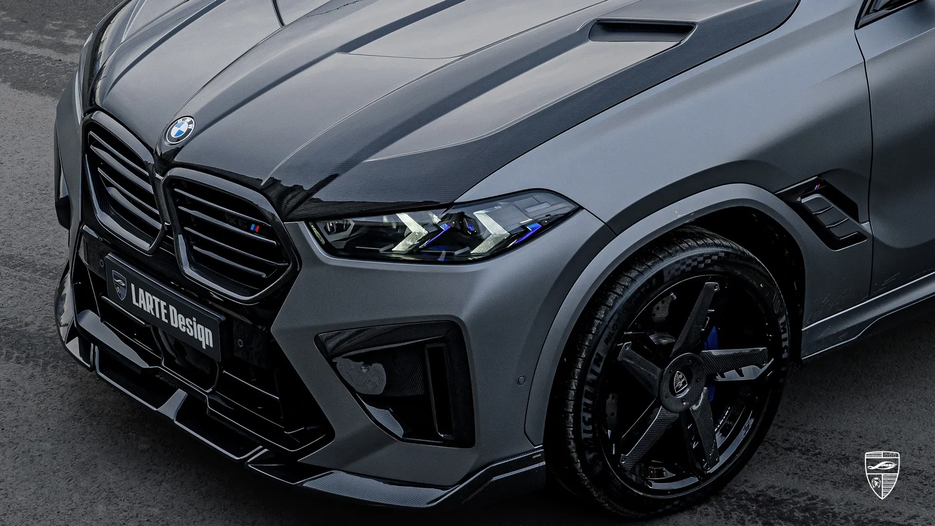 2026 BMW X6M F96 LCI — Frozen Grey SUV with upgraded M Power look and sporty appearance package