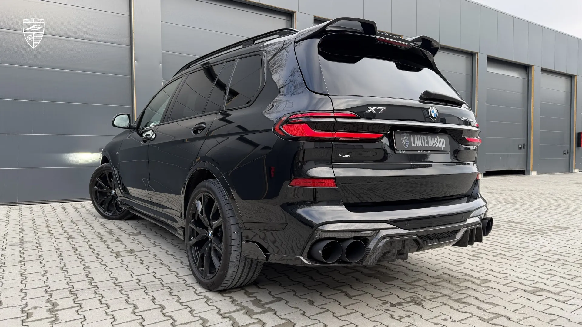 BMW X7 M60i black SUV with upgraded body detailing