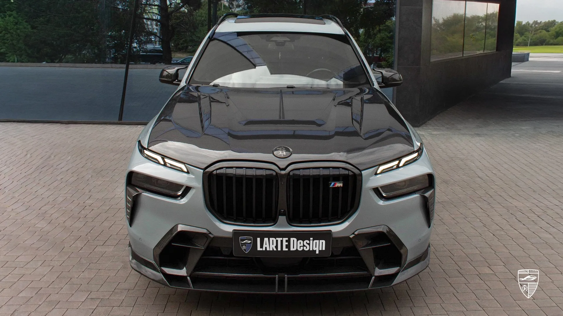 BMW X7 G07 in Brooklyn Grey with Flagship Restyle Brooklyn Grey 2026 BMW X7 G07 with appearance upgrade and flagship restyling project details