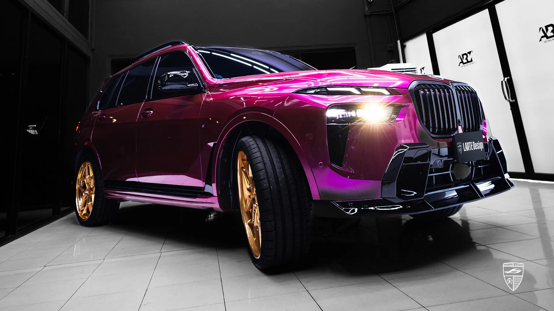 Wildberry Juice BMW X7 G07 M40d from Bangkok — upscale adventure SUV with sporty design