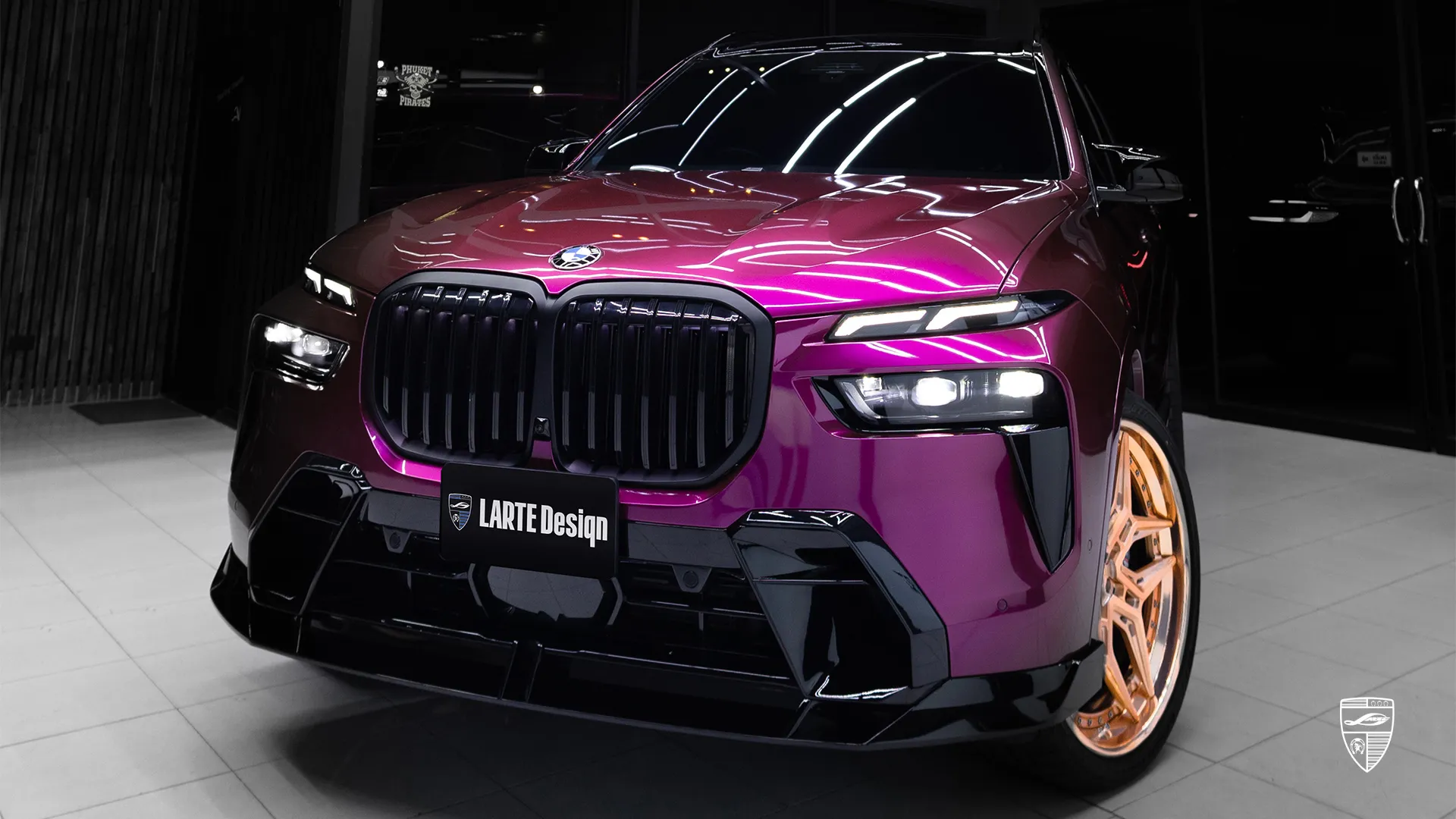 Wildberry Juice BMW X7 G07 — Sporty and Luxurious Family SUV BMW X7 G07 M40d — unique Wildberry Juice luxury car with bespoke restyling and sporty visual impact