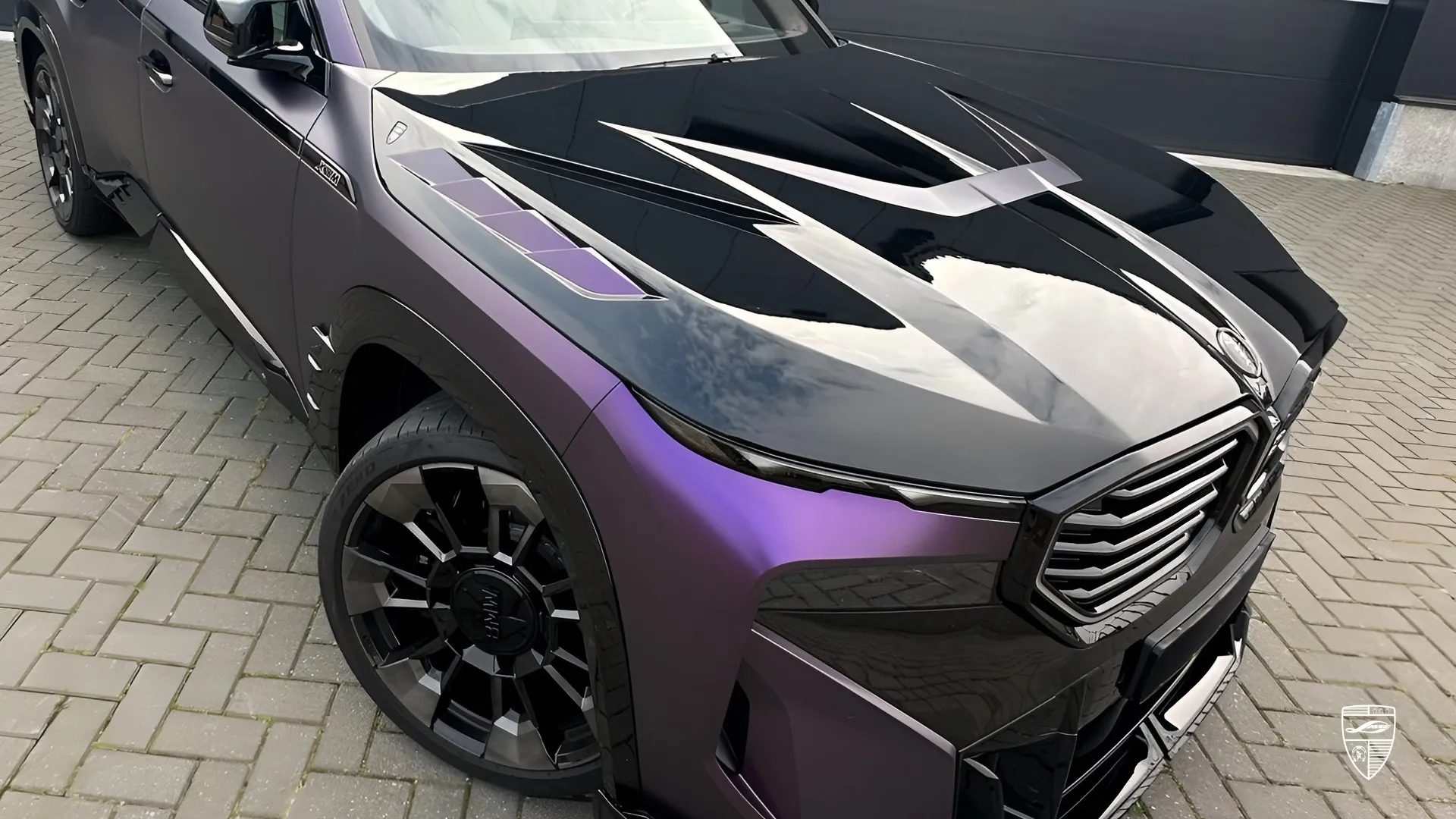 2026 BMW XM G09 — luxuriöser Familien-SUV mit markanter Präsenz und sportlich-aggressivem Look