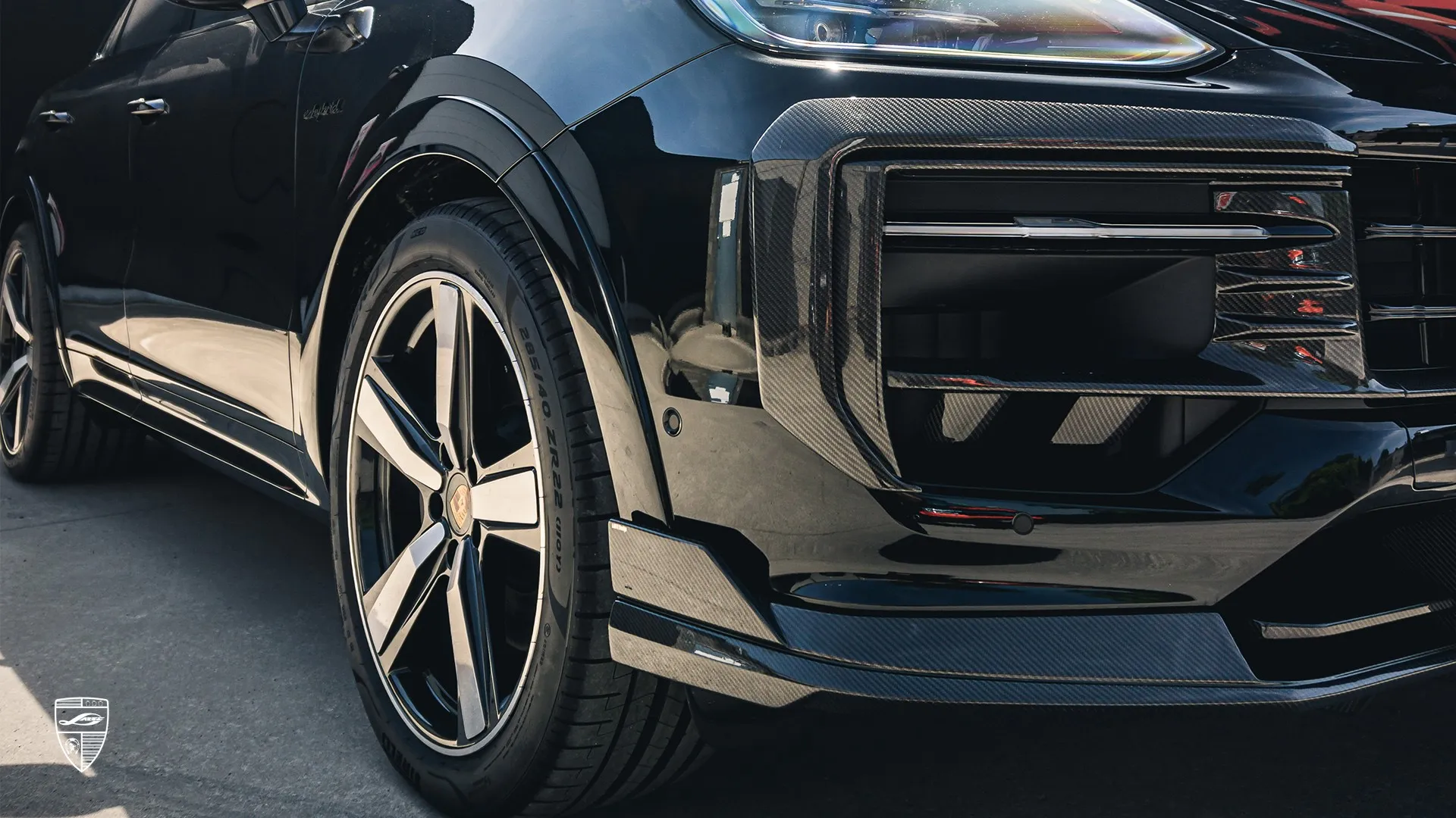Cayenne S Coupe E-Hybrid – Black SUV with Custom Facelift Porsche Cayenne S Coupe E-Hybrid in Chromite Black — custom SUV with facelift and brutal styling