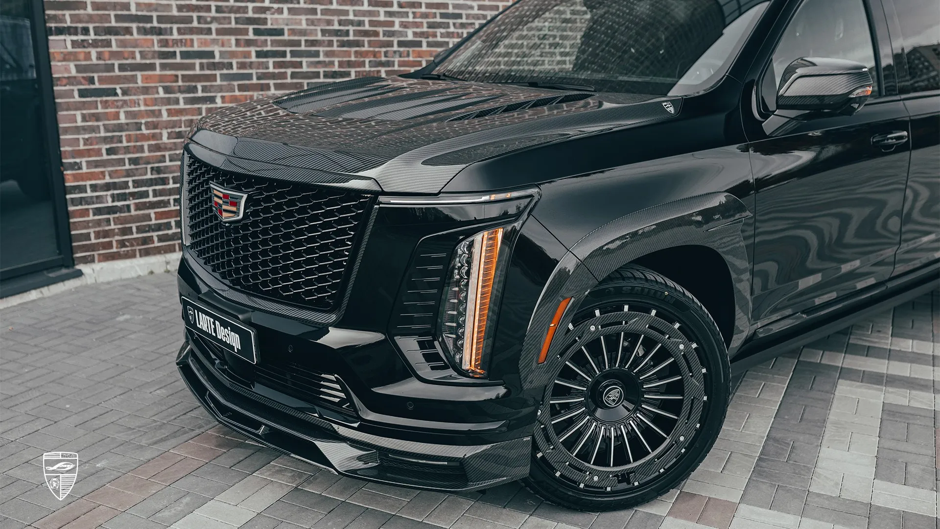 Raven Black Escalade 600: exclusive styling and heritage‑inspired luxury for the modern elite