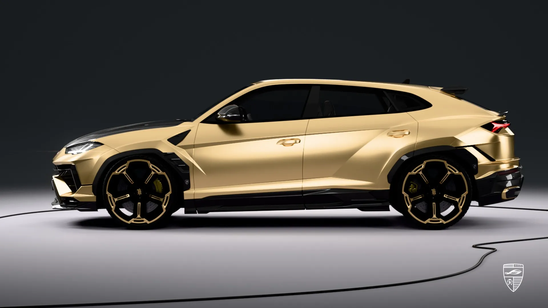 Gold‑colored URUS S — custom luxury SUV with brutal look and widebody conversion