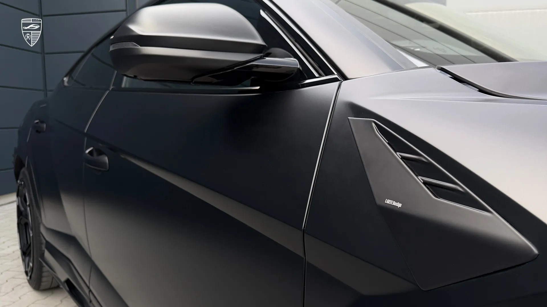 Lamborghini Urus Performante with modified exclusive styling and premium exterior customization