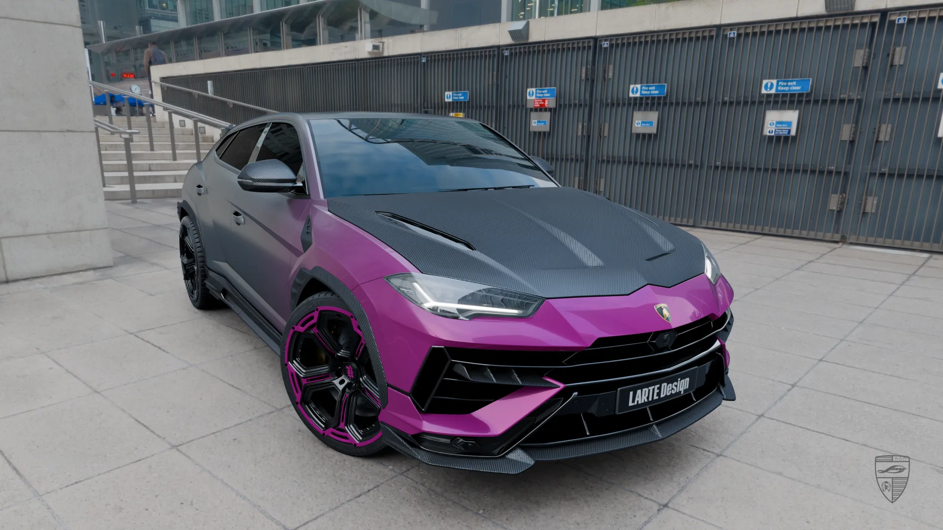 Lamborghini Urus S Performante mit Bodykit und sportlichen Felgen