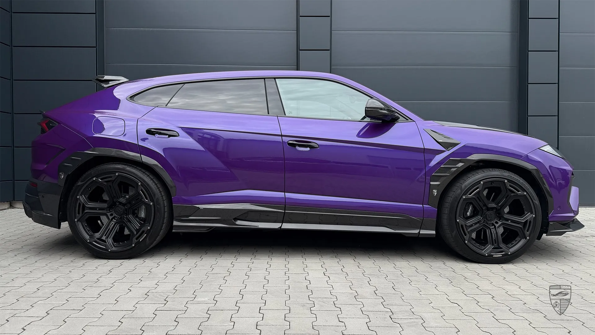 Lamborghini Urus SE mit modernen Exterieur-Upgrades und sportlichem Custom Styling