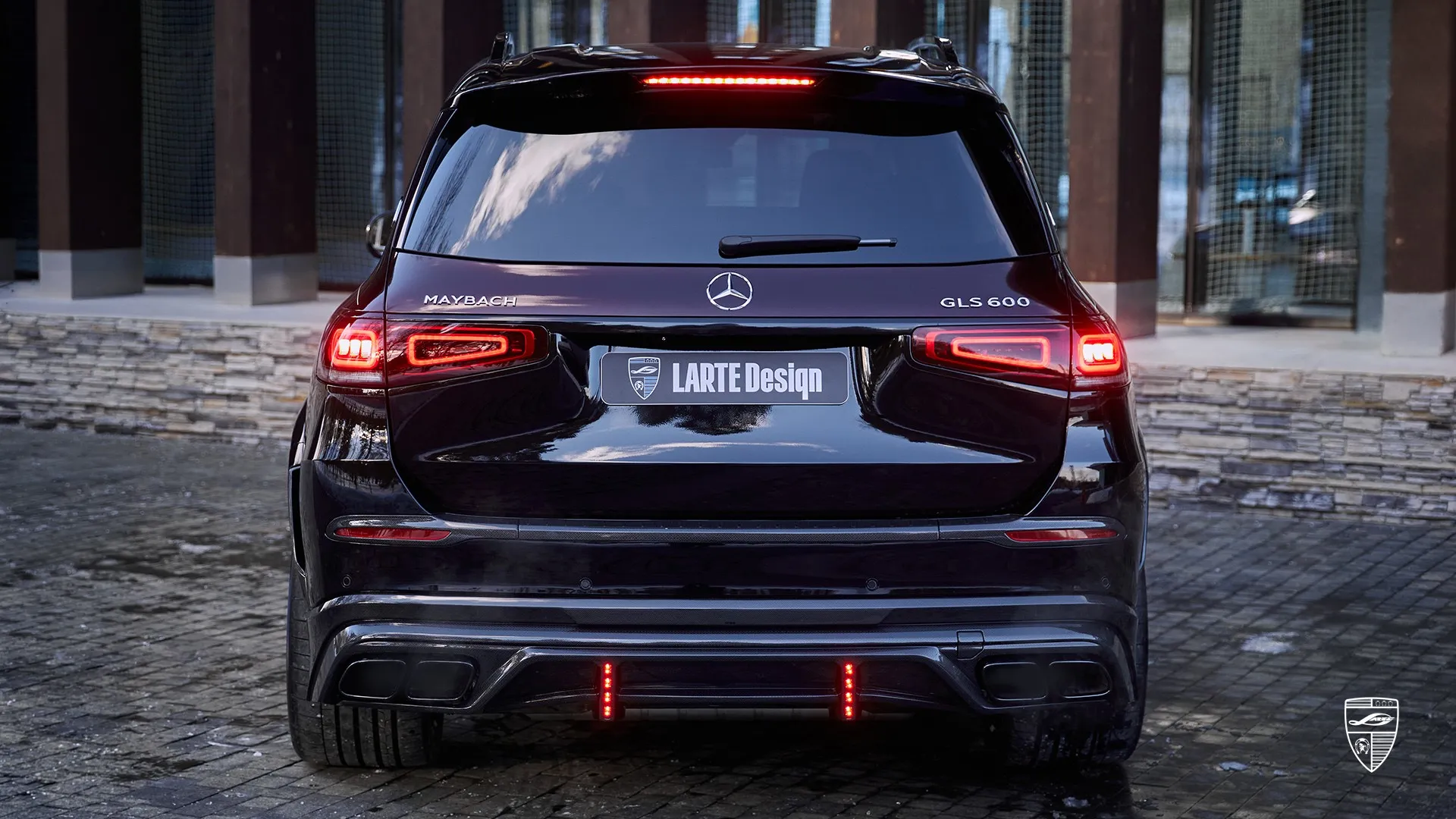 Maybach GLS 600 with custom premium styling and elegant luxury suv exterior