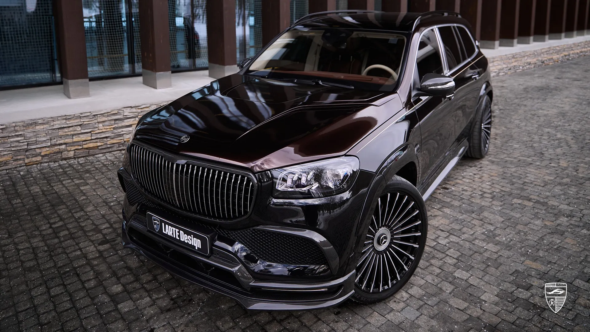 Mercedes Maybach GLS 600 with custom exterior styling and premium luxury suv design