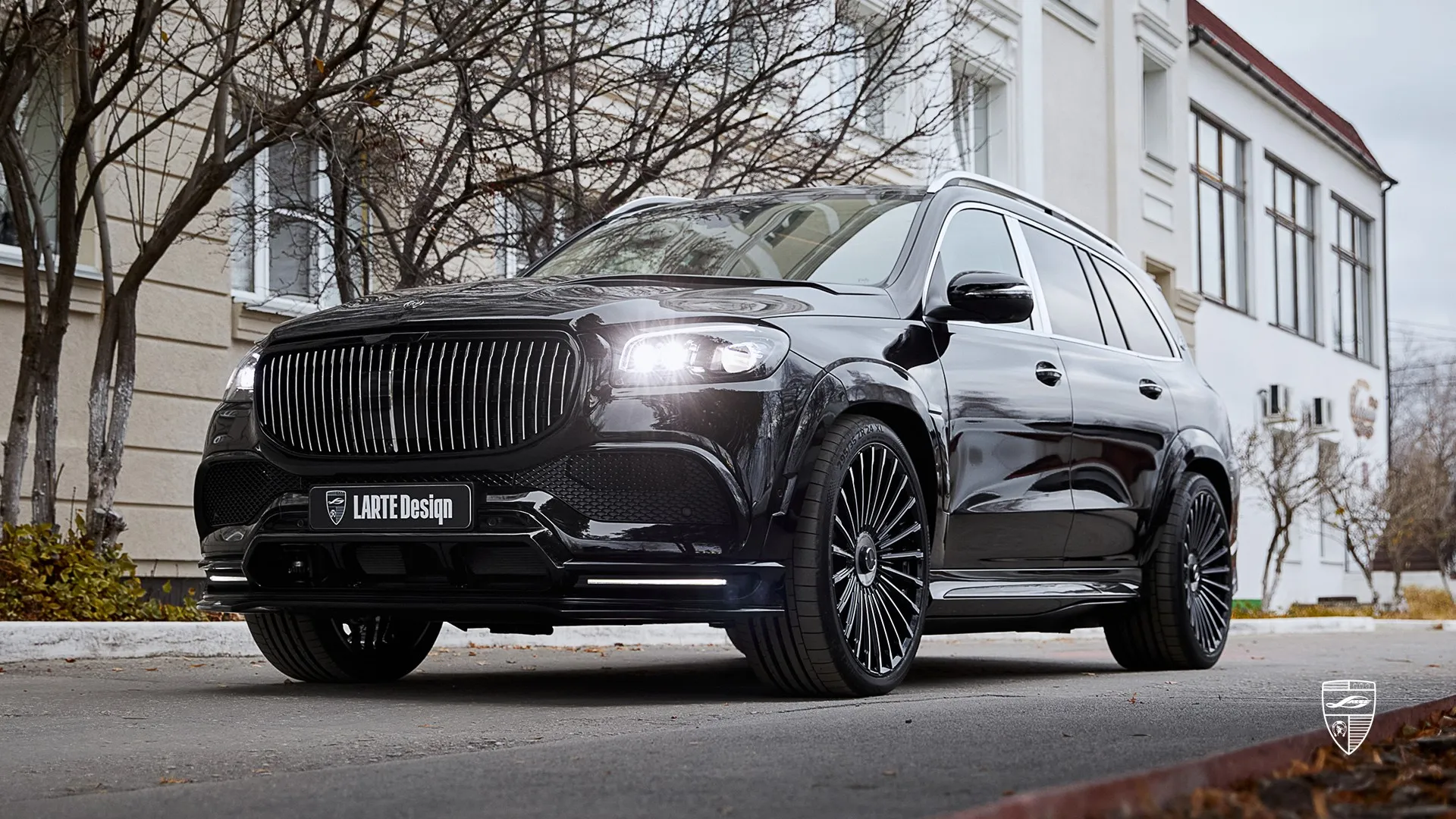 Mercedes-Maybach GLS 600 — Obsidian Black luxury SUV with bespoke bodywork and tuned exterior