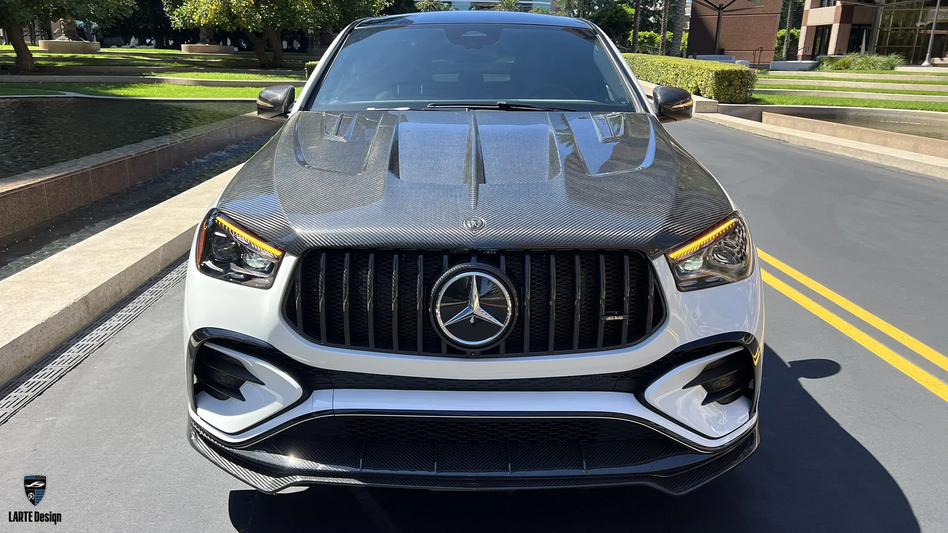 Custom Polarweißer GLE Coupe 53 Facelift – luxuriöser SUV mit Premium-Upgrade Custom GLE Coupe 53 Facelift in Polarweiß
