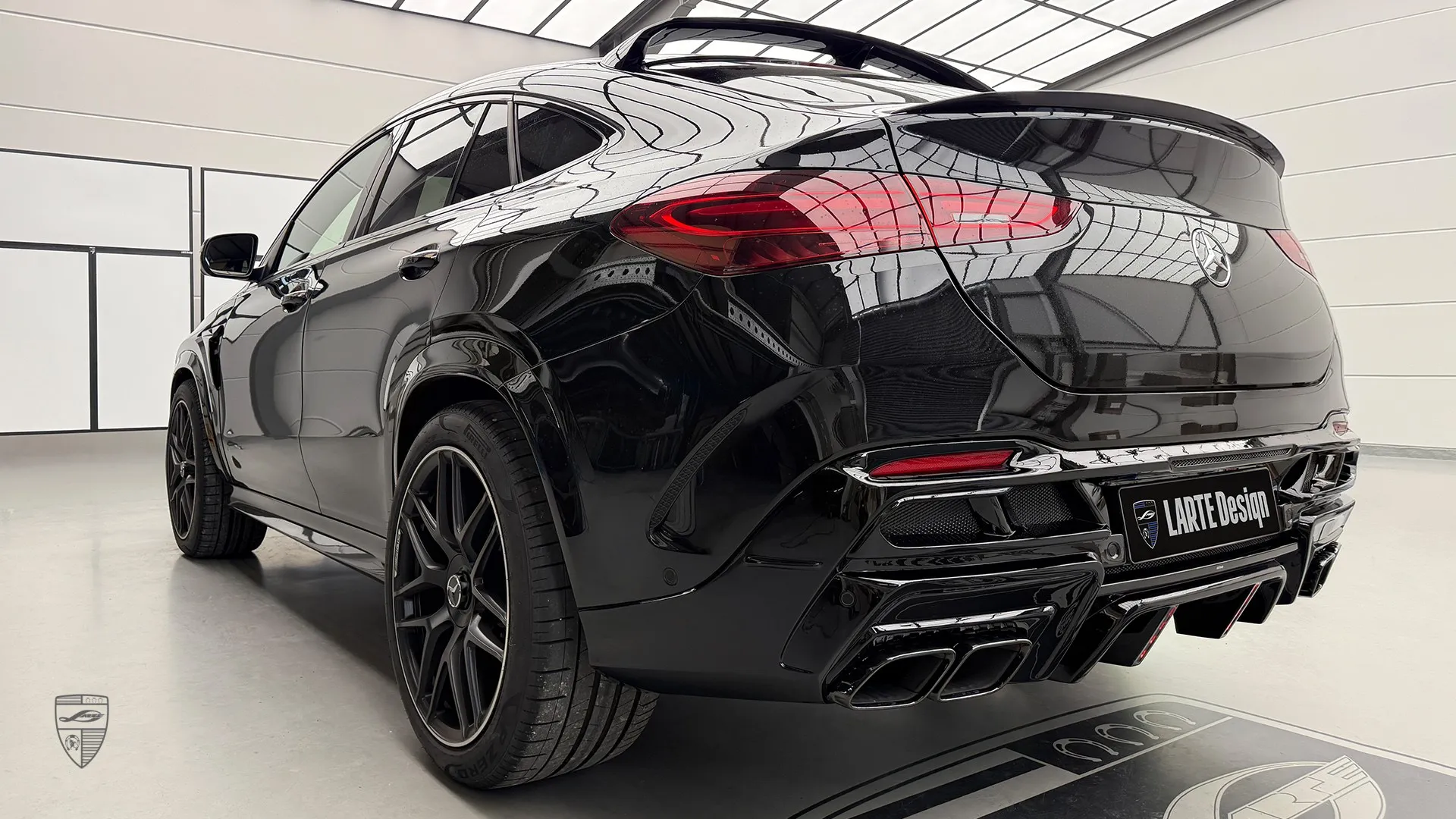 Mercedes-Benz GLE Coupe facelift with AMG-style