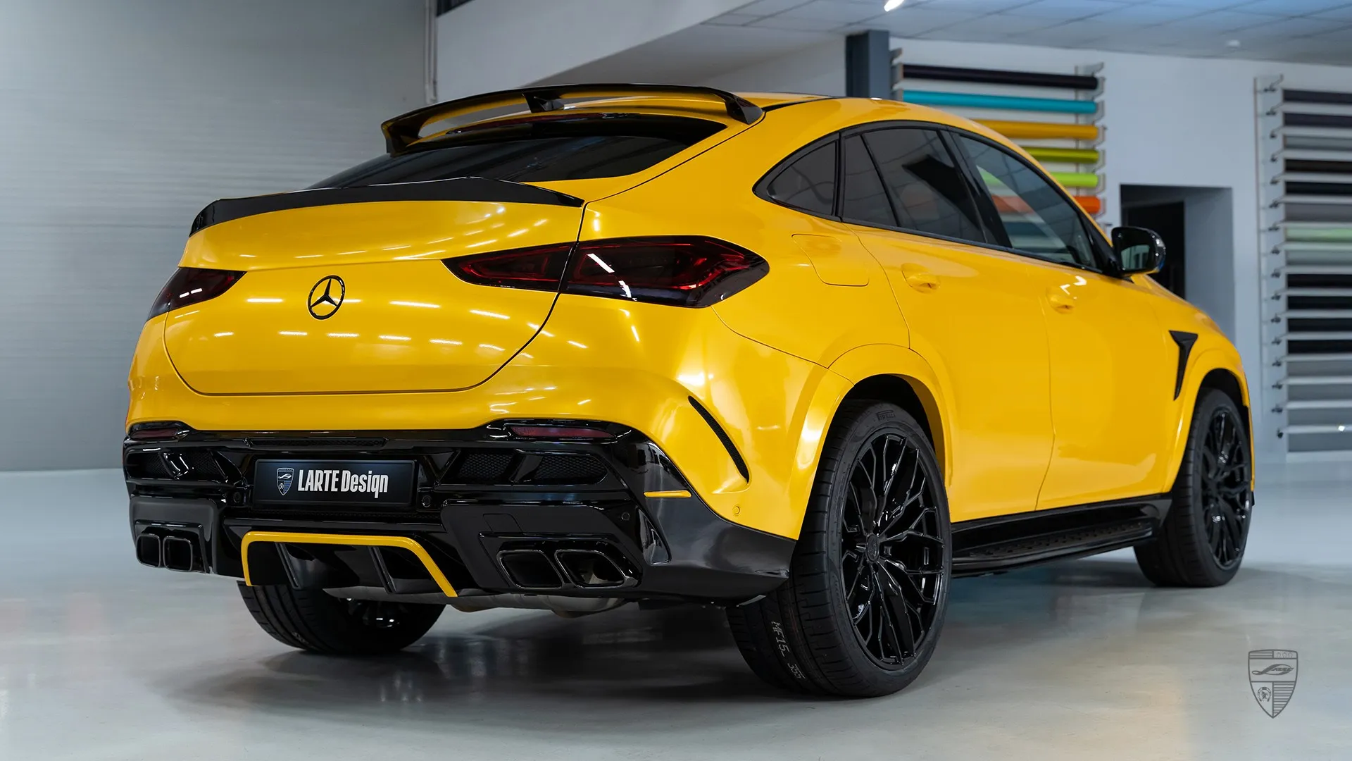 Heckansicht des Exterieurs des getunten Mercedes GLE Coupe von Larte Design