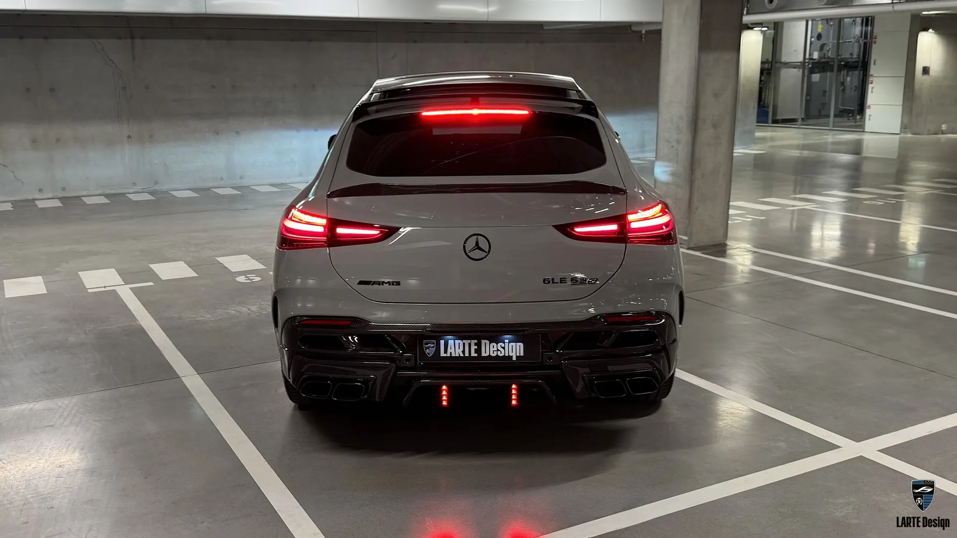 Power-orientierter GLE 63s AMG in Alpine Grau – sportlicher Luxus-SUV mit Custom-Designpaket