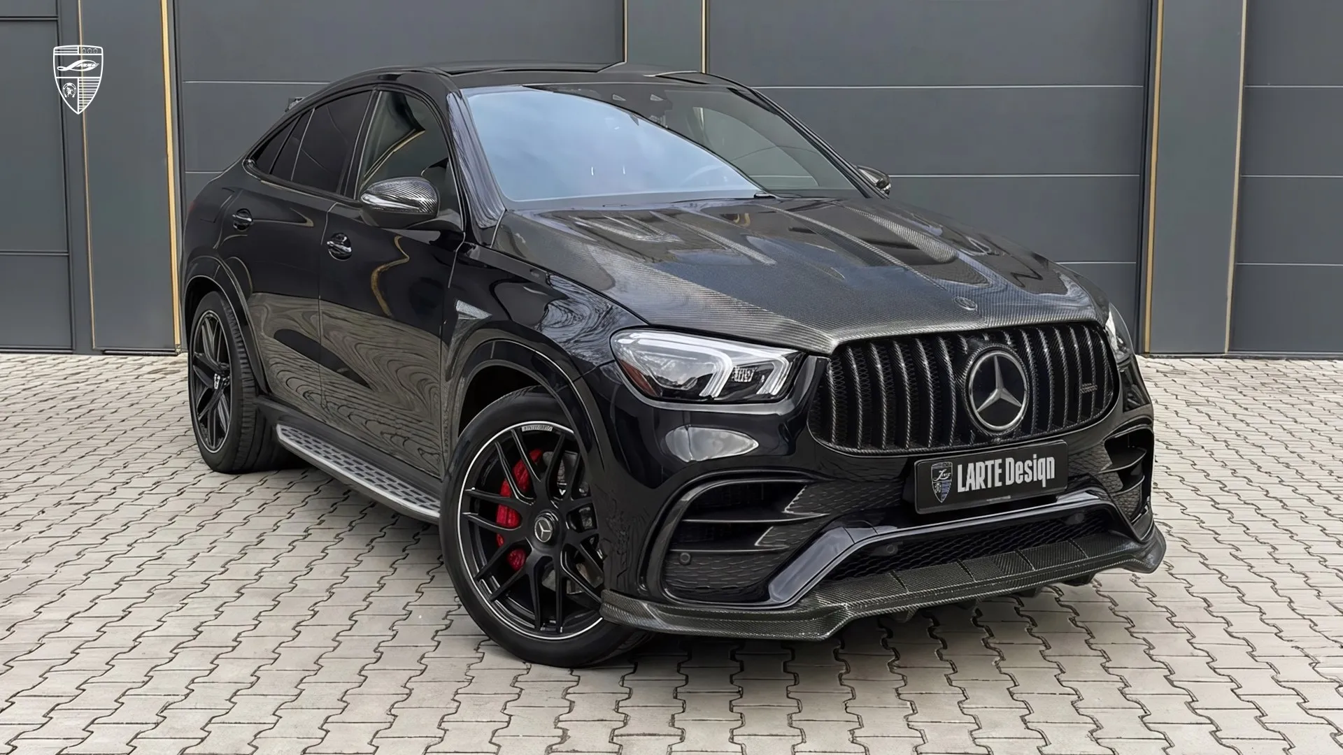 GLE 63S AMG Coupe Total Black: Luxus‑SUV mit aggressivem Bodykit und sportlichem Styling