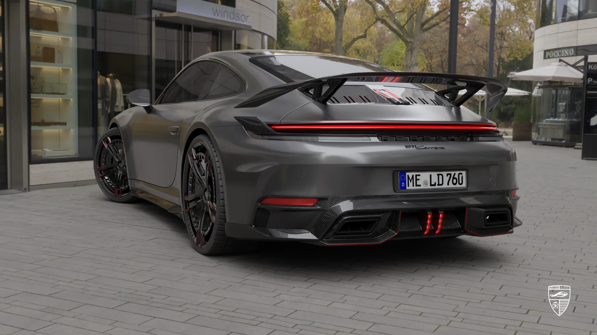 Silberner Porsche 911 Carrera 992.2 — sportlicher Look mit mutigem Exterieur-Upgrade