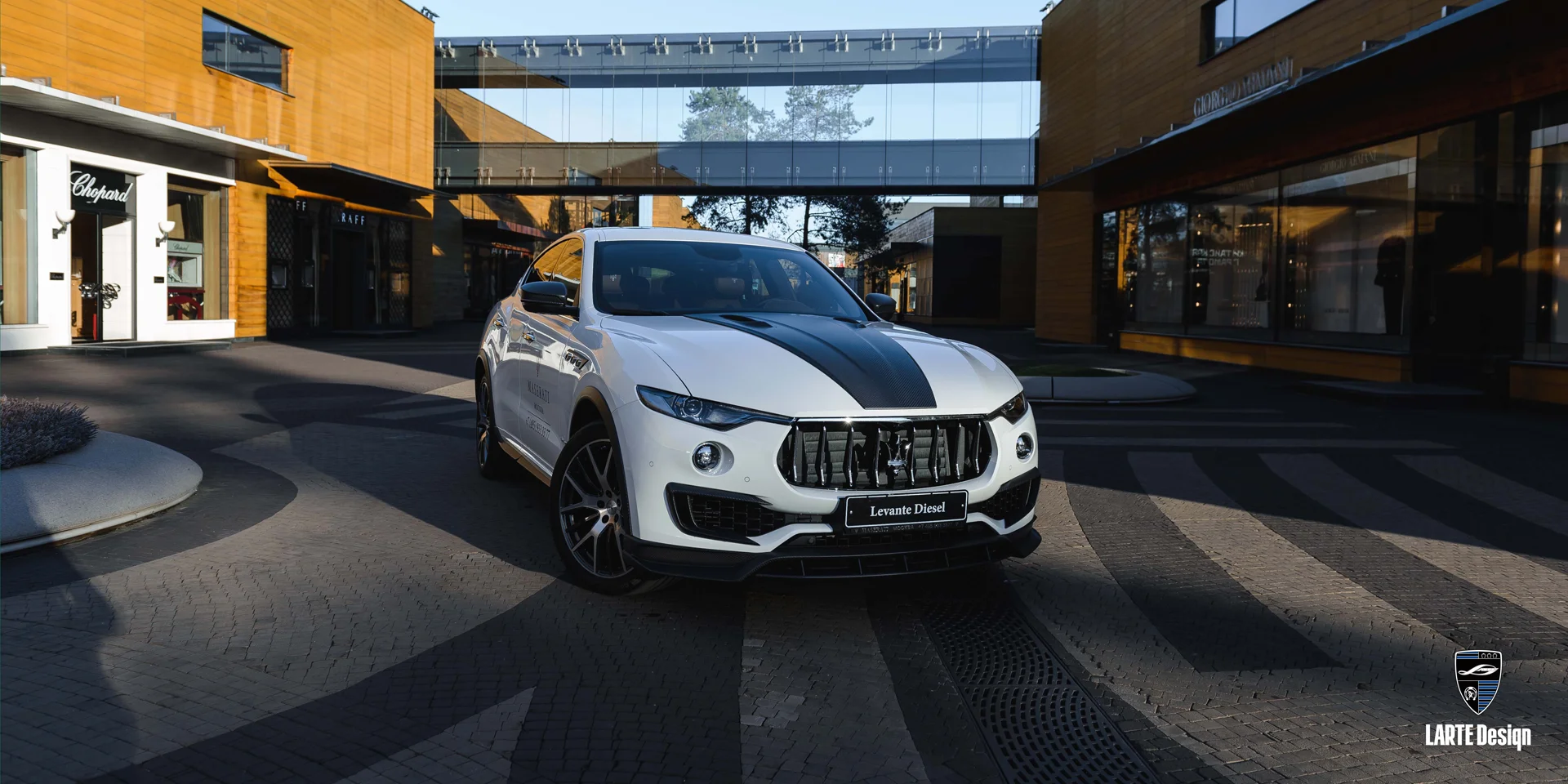 Kaufen Sie Karosserie-Kit für den Maserati Levante Bianco GRANLUSSO Shtorm weiß