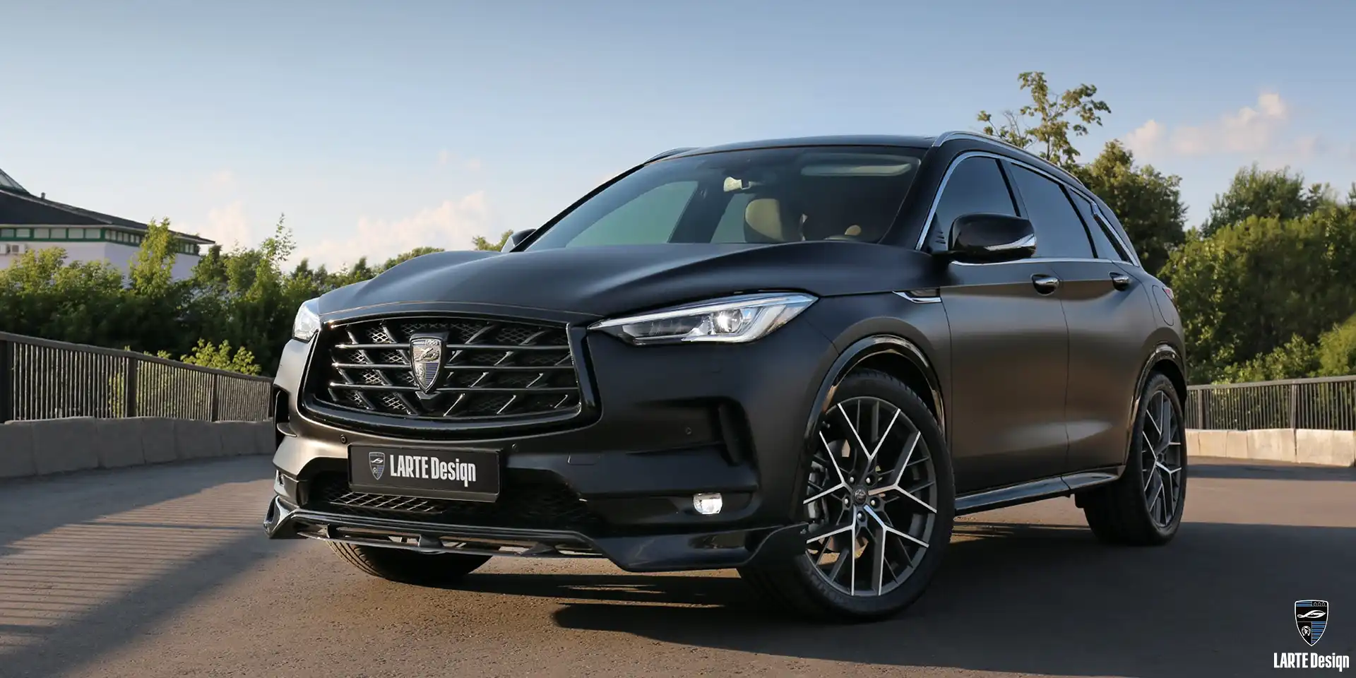 Buy tuning for Infiniti QX50 LUXE FWD 2.0 AWD Black Obsidian