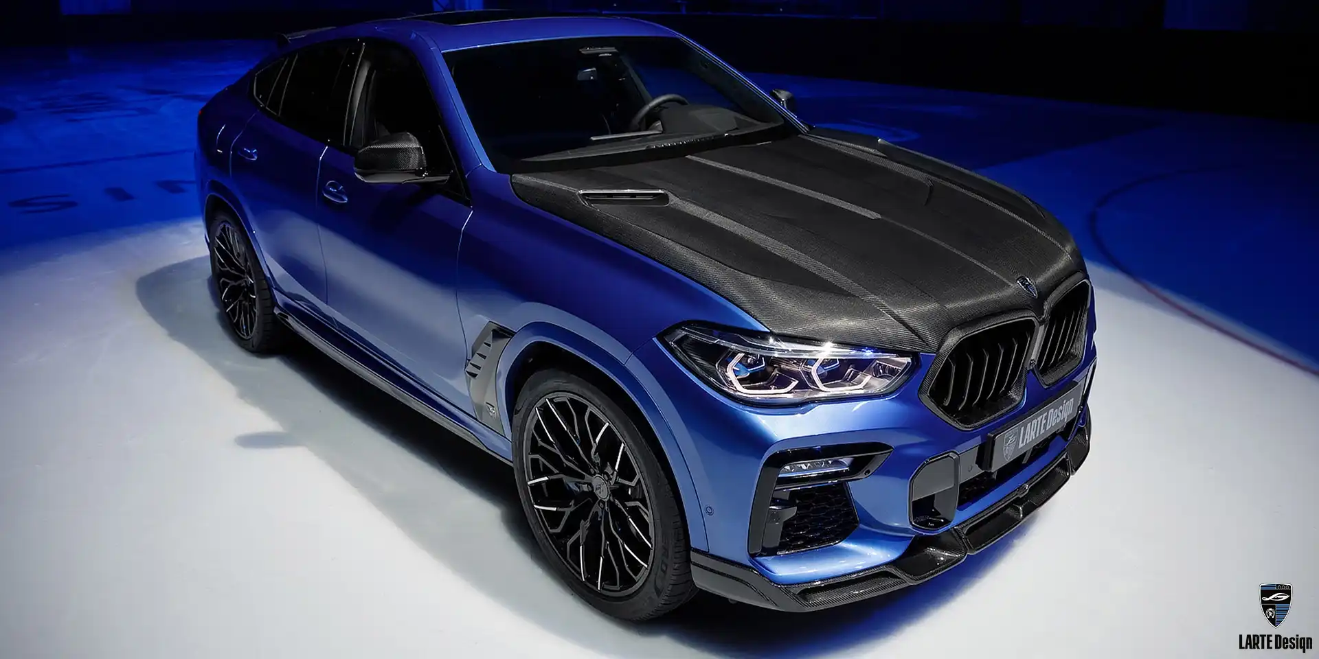 Kaufen Sie Tuning für den BMW X6 M sport G06 Phytonic Blue Metallic/Grey Donington Metallic