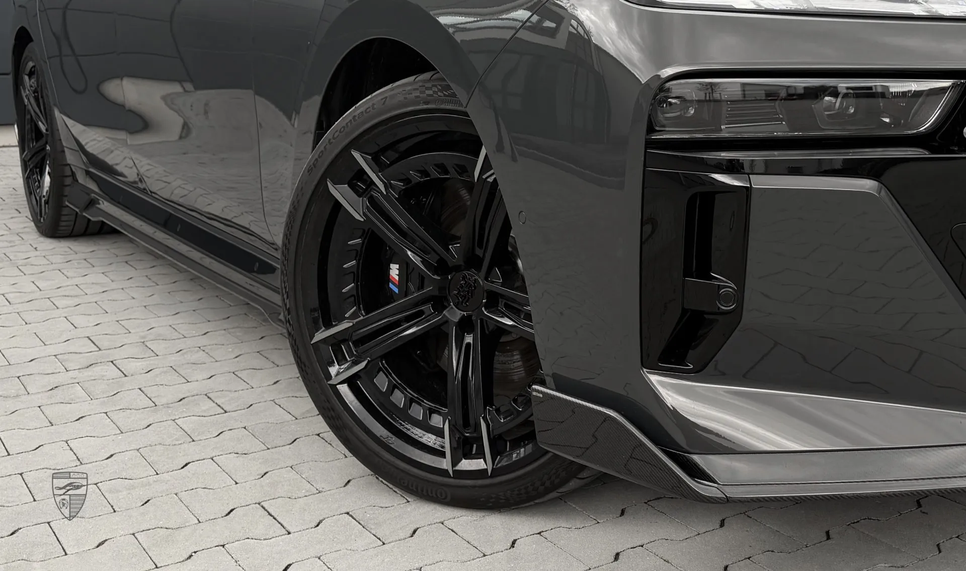 Custom wheels upgrade for your sedan BMW 7 Series G70 760i from LARTE Design